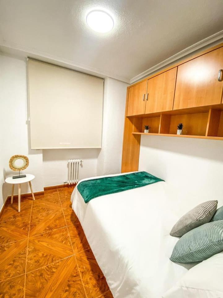 Residencial Leyra, Piso Centrico De 6 Habitaciones, 8 Camas Salamanca Exterior foto